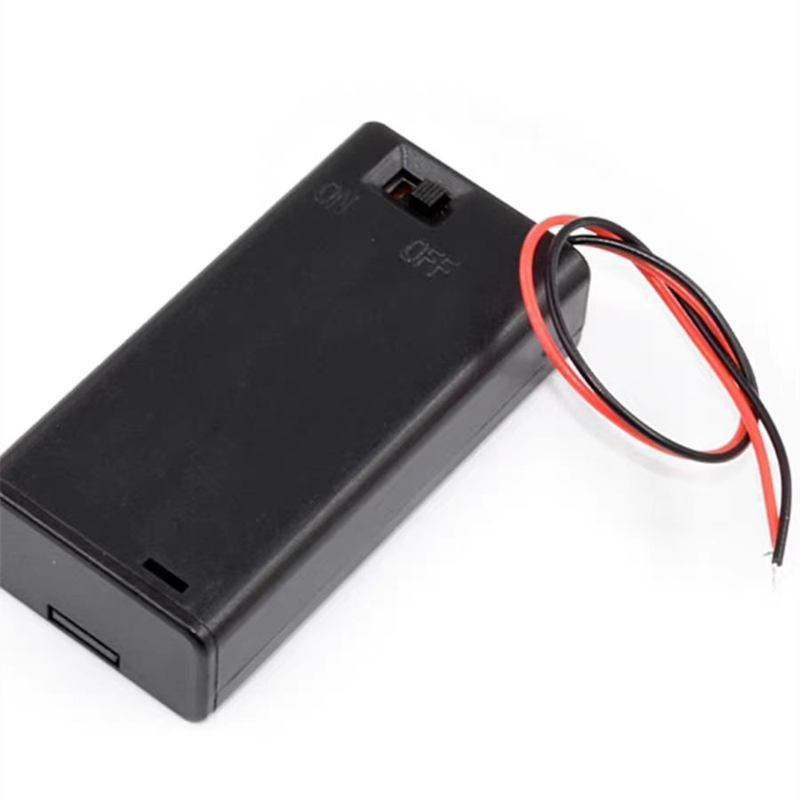 Uchwyt baterii z modelem ON-OF – Power Tools Voltage recenzja i cena